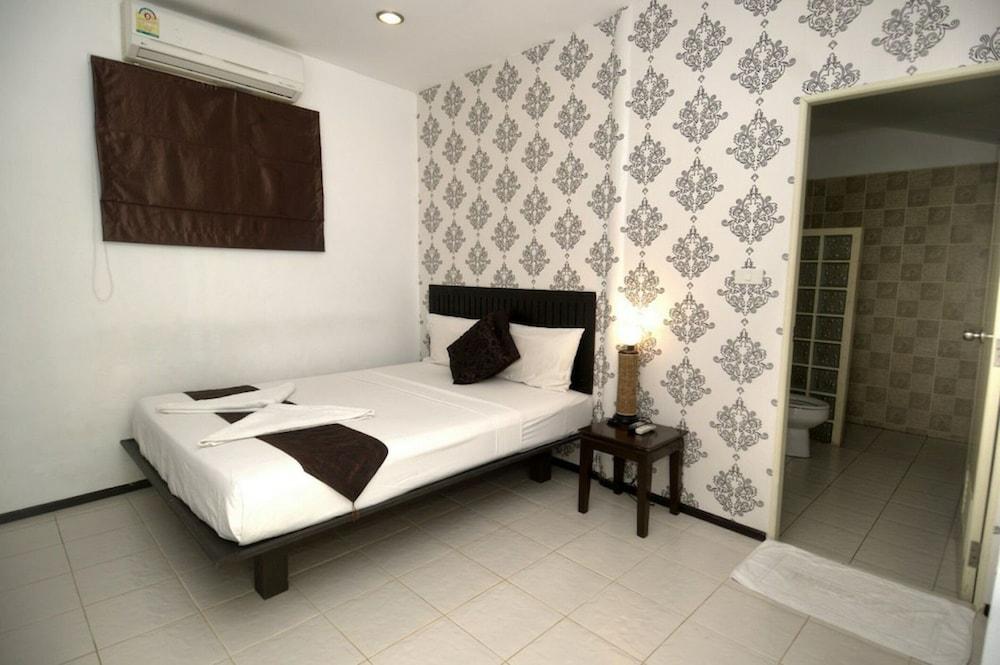 Samui Pier Beach Front & Resort Bang Rak Beach  Exterior photo