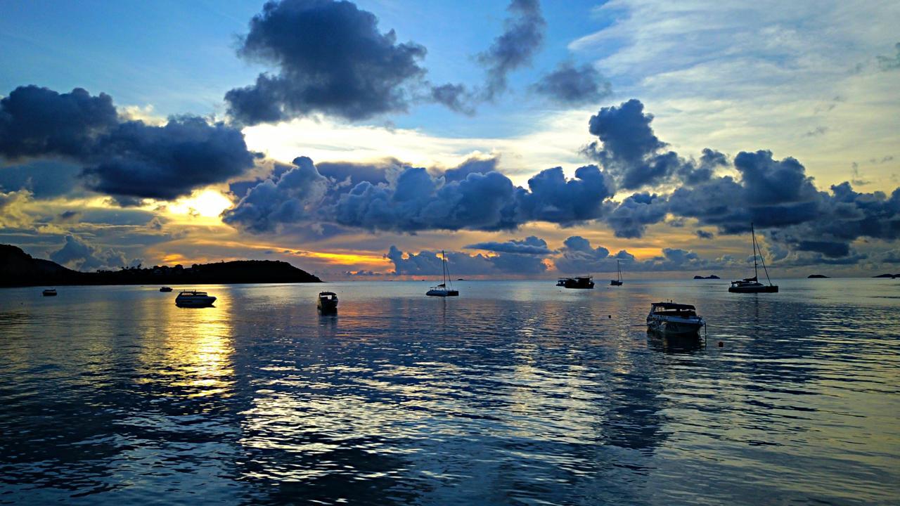 Samui Pier Beach Front & Resort Bang Rak Beach  Exterior photo